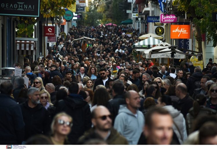Ποια ζητήματα πρέπει να διαχειριστούμε άμεσα για το δημογραφικό – Τι λέει ειδικός του ΟΟΣΑ