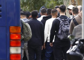 Τηλεφωνικές απάτες: Στη φυλακή άλλοι εννέα κατηγορούμενοι