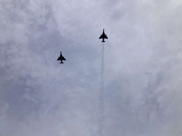 Κυπαρισσία: Εντυπωσιακή επίδειξη πτήσης από δύο F-4 Phantom της Πολεμικής Αεροπορίας