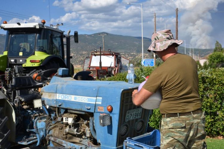 Οι αγρότες αποφασίζουν για μπλόκα στους δρόμους – Πανθεσσαλική σύσκεψη στα Φάρσαλα την Τρίτη