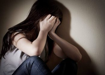 Πάτρα: Ένταλμα σύλληψης για τον 16χρονο που κατηγορείται πως βίασε 12χρονη σε προαύλιο σχολείου