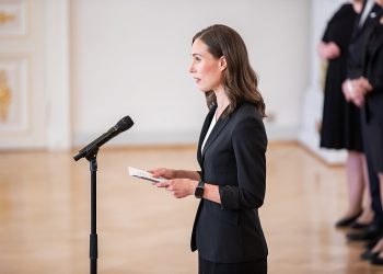 Φινλανδία: Η πρώην πρωθυπουργός Σάνα Μαρίν καταγγέλλει τον σεξισμό που υπέστησαν οι γυναίκες μέλη της κυβέρνησής της