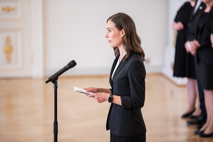 Φινλανδία: Η πρώην πρωθυπουργός Σάνα Μαρίν καταγγέλλει τον σεξισμό που υπέστησαν οι γυναίκες μέλη της κυβέρνησής της