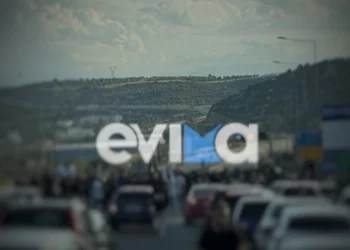 Έκλεισαν την εθνική οδό Χαλκίδας – Σχηματαρίου για να κάνουν κόντρες