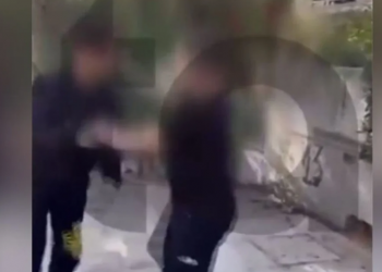 Μαρούσι: Ξυλοδαρμός ενός 14χρονου από συνομηλίκους του – Σοκάρει το βίντεο