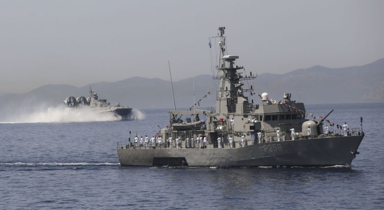 Αιγαίο: Προετοιμασία της κοινής γνώμης για ελληνοτουρκική συμφωνία σε «ήρεμα νερά»