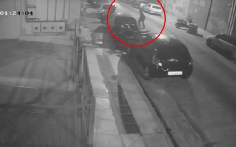 Σεπόλια: Από την φυλακή η εντολή για την χειροβομβίδα – Εξιχνίαση της επίθεσης