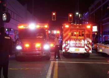 ΗΠΑ: Αυτοκίνητο έπεσε σε μπαρ στην Τάμπα – 4 νεκροί και 11 τραυματίες