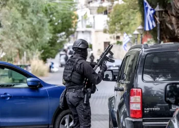 Βορίζια: Συνελήφθη ανιψιός του 39χρονου θύματος – Φέρεται να έβαλε τη βόμβα στο σπίτι της αντίπαλης οικογένειας
