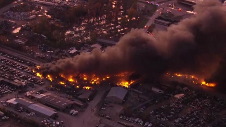 Συντριβή αεροπλάνου της UPS στο Κεντάκι: Αποκολλήθηκε κινητήρας κατά την απογείωση – 12 οι νεκροί πλέον