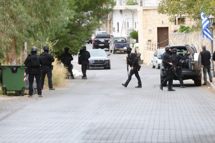 Ισχυρές βροχές και καταιγίδες μέχρι τη Δευτέρα – Νεότερα στοιχεία από την ΕΜΥ για την επιδείνωση του καιρού