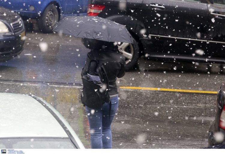 Ψυχρή εισβολή: Πόσο θα διαρκέσει – Πού θα χιονίσει – Τι «βλέπουν» οι μετεωρολόγοι