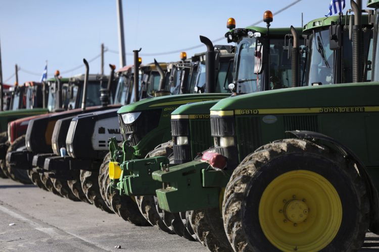 Καρδίτσα: Άνοιξαν τα διόδια οι αγρότες