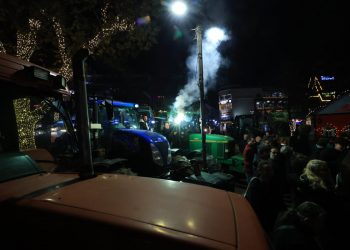 Με τρακτέρ στο κέντρο των Τρικάλων και της Καρδίτσας οι αγρότες