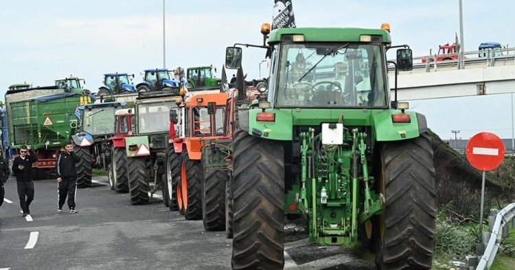 3,8 δισ. στους αγρότες το 2025 – 15 μέτρα ενεργοποιεί το υπουργείο Αγροτικής Ανάπτυξης