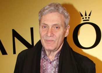 «Έφυγε» ο ηθοποιός Αλμπέρτο Εσκενάζυ σε ηλικία 73 ετών