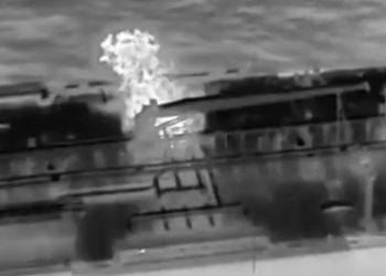 Ουκρανία: Έπληξε τάνκερ του ρωσικού «σκιώδους στόλου» στη Μεσόγειο – Έπλεε μεταξύ Κρήτης και Λιβύης – ΒΙΝΤΕΟ