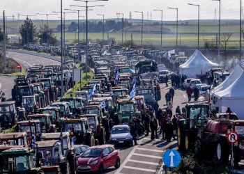 Πού έχουν μπλόκα οι αγρότες – Ανοίγουν δρόμο στον διάλογο μετά την Πρωτοχρονιά