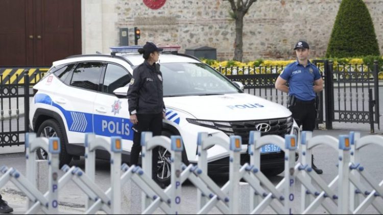 Τουρκία: Οι αρχές έθεσαν υπό κράτηση 115 πρόσωπα – Θεωρήθηκε ότι σχεδιάζαν επιθέσεις