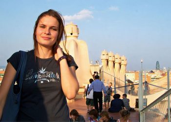 Μαρία Παππά: Θρήνος για την Ελληνίδα αεροσυνοδό στο μοιραίο Falcon που συνετρίβη