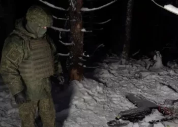 Επιμένει η Μόσχα: Βίντεο-ντοκουμέντο με τα συντρίμμια drone από την «ουκρανική επίθεση στην οικία του Πούτιν»