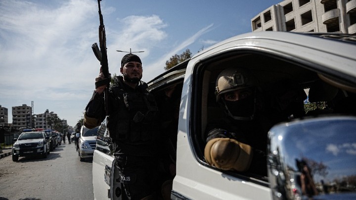 Συρία: Απαγόρευση της κυκλοφορίας στη Λαττάκεια μετά τα βίαια επεισόδια με έναν νεκρό