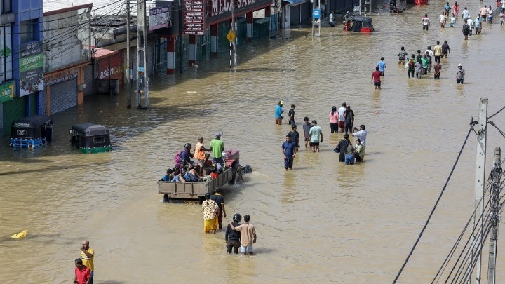 Ινδονησία: Θύματα των πλημμυρών ζητούν διεθνή βοήθεια