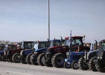 Αγρότες: Αυτοί είναι οι 31 εκπρόσωποι που θα πάνε στο Μαξίμου για τη συνάντηση με τον πρωθυπουργό