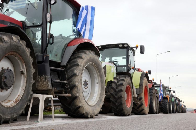 Θετική η πρώτη αντίδραση αγροτών στη νέα πρόσκληση για συνάντηση με τον πρωθυπουργό την Τρίτη