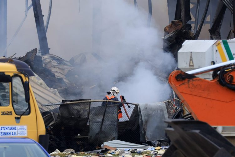 Τραγωδία στα Τρίκαλα: Βίντεο ντοκουμέντο δείχνει τη στιγμή της έκρηξης στο εργοστάσιο «Βιολάντα»
