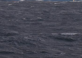 Μάλτα: Μια 13χρονη Πολωνή πέθανε αφού παρασύρθηκε από κύματα σε φουρτουνιασμένη θάλασσα