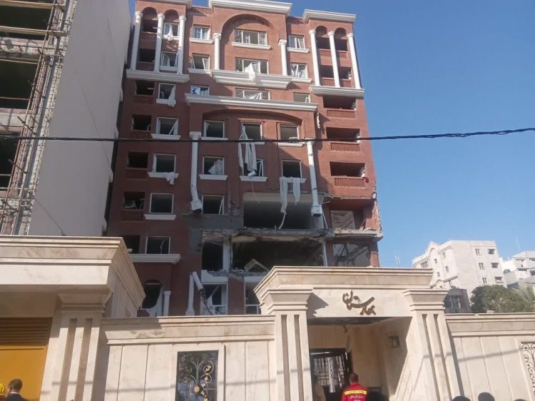 Ιράν: Έκρηξη άγνωστης αιτίας σημειώθηκε σε κτίριο του λιμανιού Μπαντάρ Αμπάς