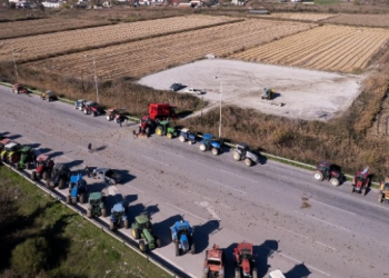 Οι κυκλοφοριακές ρυθμίσεις σε ΠΑΘΕ και Εγνατία Οδό λόγω των μπλόκων