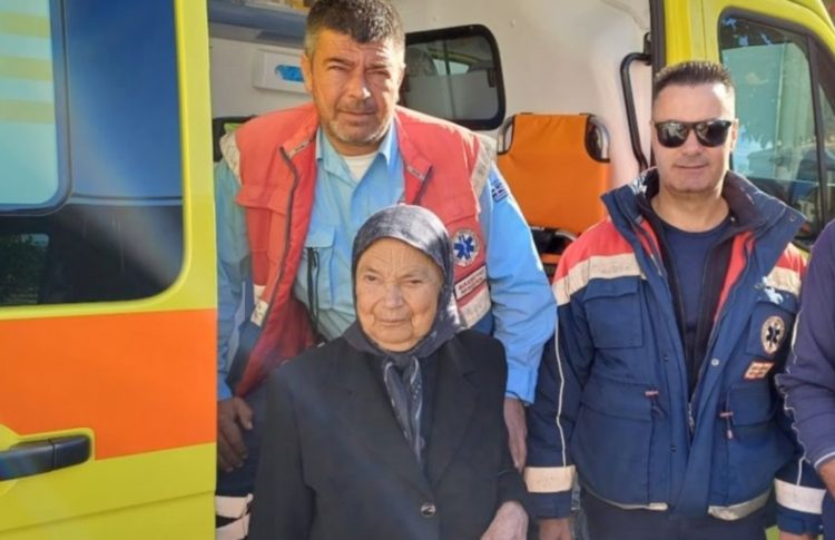 Μεσολόγγι: 6 μήνες καθηλωμένο σε συνεργείο το ασθενοφόρο που είχε δωρίσει η Αθηνά Παπαχρήστου
