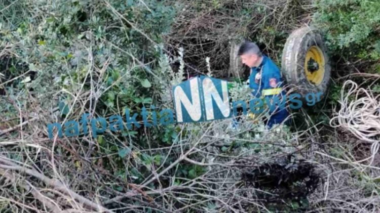 Τρακτέρ ανετράπη σε ρέμα στο Μεσολόγγι: Χωρίς τις αισθήσεις ο οδηγός – ΒΙΝΤΕΟ