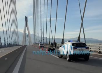 Νεκρός οδηγός μηχανής μετά από σύγκρουση με νταλίκα στη γέφυρα του Ρίου-Αντιρρίου