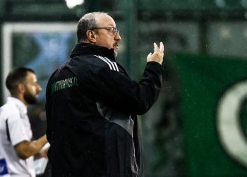 Μπενίτεθ: «Διαφορετικό αυτό το παιχνίδι με την ΑΕΚ»