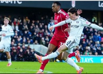 Θρίλερ χωρίς νικητή στο Λονδίνο: 2-2 η Λίβερπουλ με τη Φούλαμ