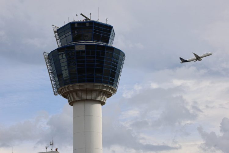 ΥΠΑ: Επανέρχεται η ομαλότητα στο «Ελ. Βενιζέλος» – Αποκαταστάθηκε η τεχνική βλάβη στο ραντάρ