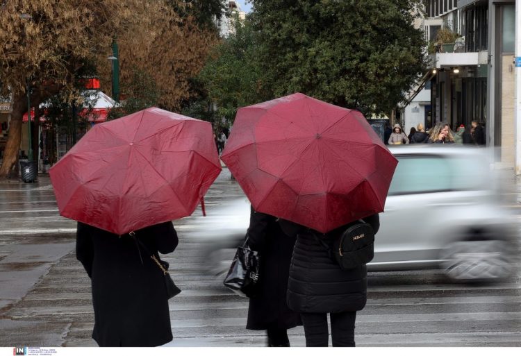 Καιρός: «Έρχονται δύο διαταραχές με καταιγίδες, λασποβροχές και νοτιάδες»