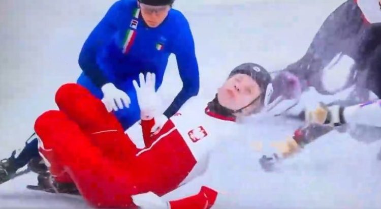 Χειμερινοί Ολυμπιακοί Αγώνες: Αθλήτρια παραλίγο να χάσει το μάτι της από τη λεπίδα πατινιού αντιπάλου