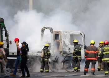 Μεξικό: Φλέγεται μετά την εξόντωση του «Ελ Μέντσο» – Φόβοι για ολοκληρωτικά αντίποινα