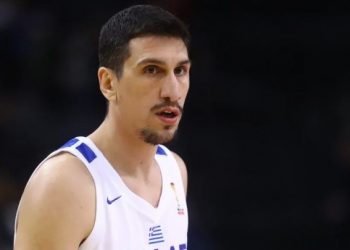 Λαρεντζάκης: «Πιο έτοιμοι και συμπαγείς στην Ποντγκόριτσα»