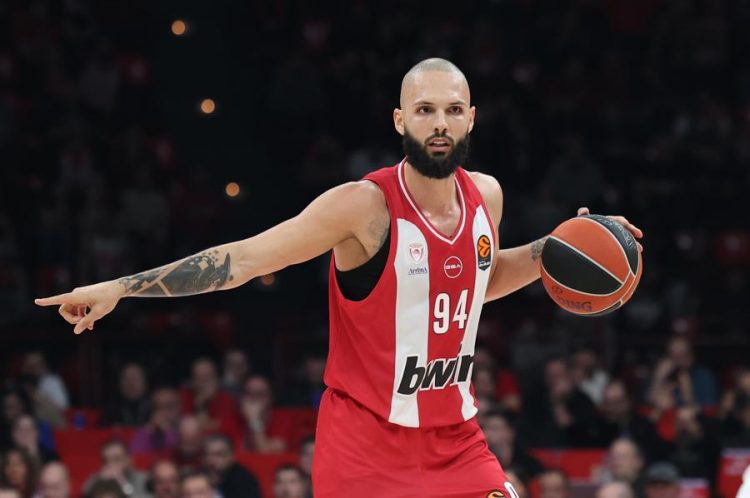 Ηρακλής – Ολυμπιακός 70-95: Ο Φουρνιέ υπέγραψε το διπλό με 32 πόντους