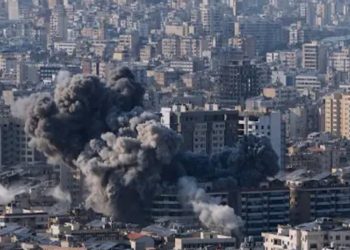 Αεροπορικοί βομβαρδισμοί στο κέντρο της Βηρυτού – Χτυπήθηκε κτίριο κοντά στην έδρα της κυβέρνησης