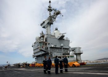 Πολεμικό πλοίο στέλνει η Ιταλία για την προστασία της Κύπρου