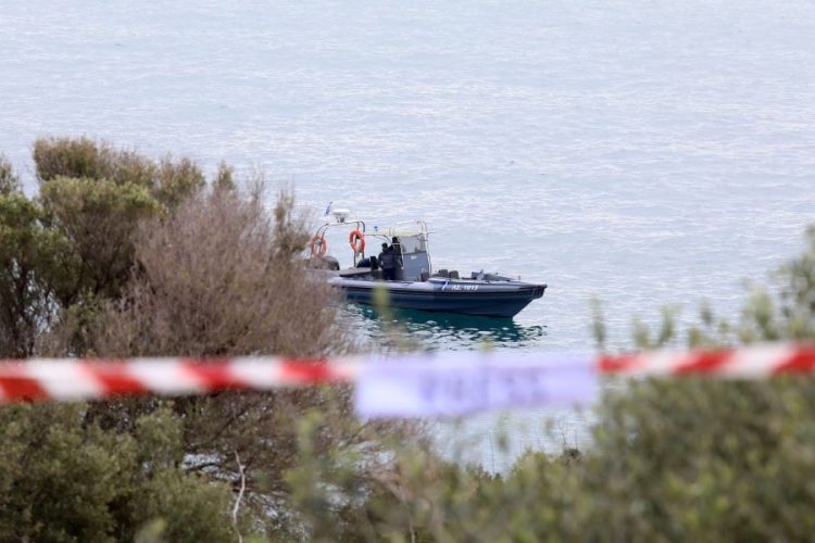 Λιμανάκια Βουλιαγμένης: Ανασύρθηκε η σορός του 34χρονου δύτη από το «Πηγάδι του Διαβόλου»