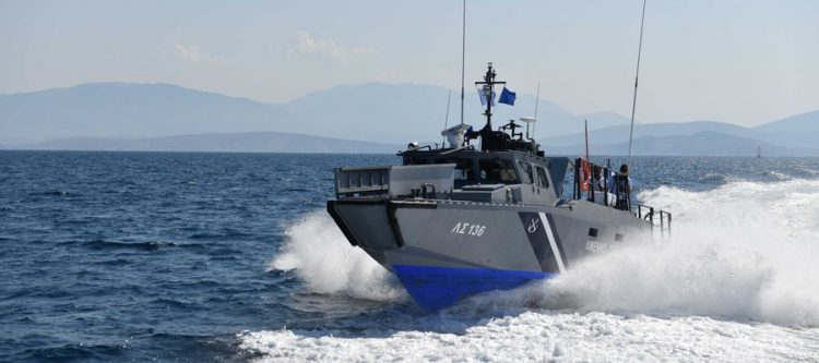 Σκάφος της Frontex βυθίστηκε στο Καστελόριζο – Δυο τραυματίες, ο ένας σοβαρά