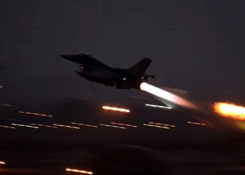 Βρετανία: Παραχωρεί τις βάσεις στις ΗΠΑ για να πλήξουν πυραυλικές εγκαταστάσεις στο Ιράν