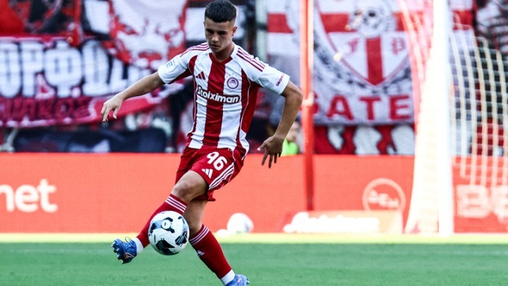 ΜΜΕ Γαλλίας: «Μουζακίτης, ο μέσος που λατρεύει ο Λουίς Ενρίκε και… κυνηγάει ο Κάμπος»